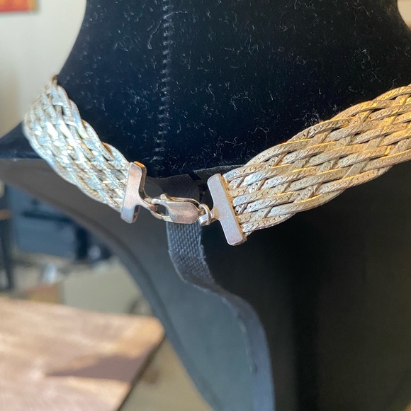 Silver Cameo Choker Necklace - Picture 4 of 7